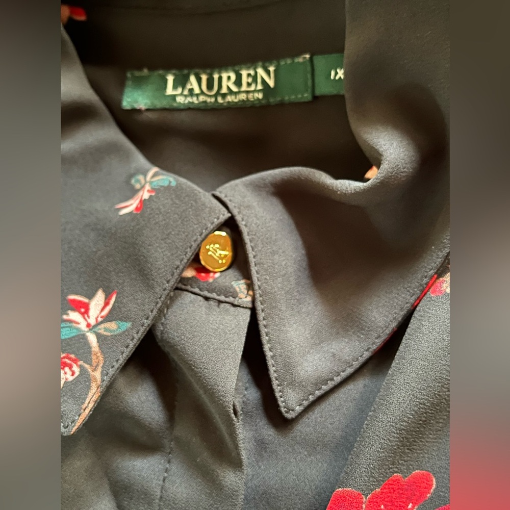 Lauren Ralph Lauren dark Floral Sheer Blouse 1X Black Gold Button Top - Picture 5 of 8